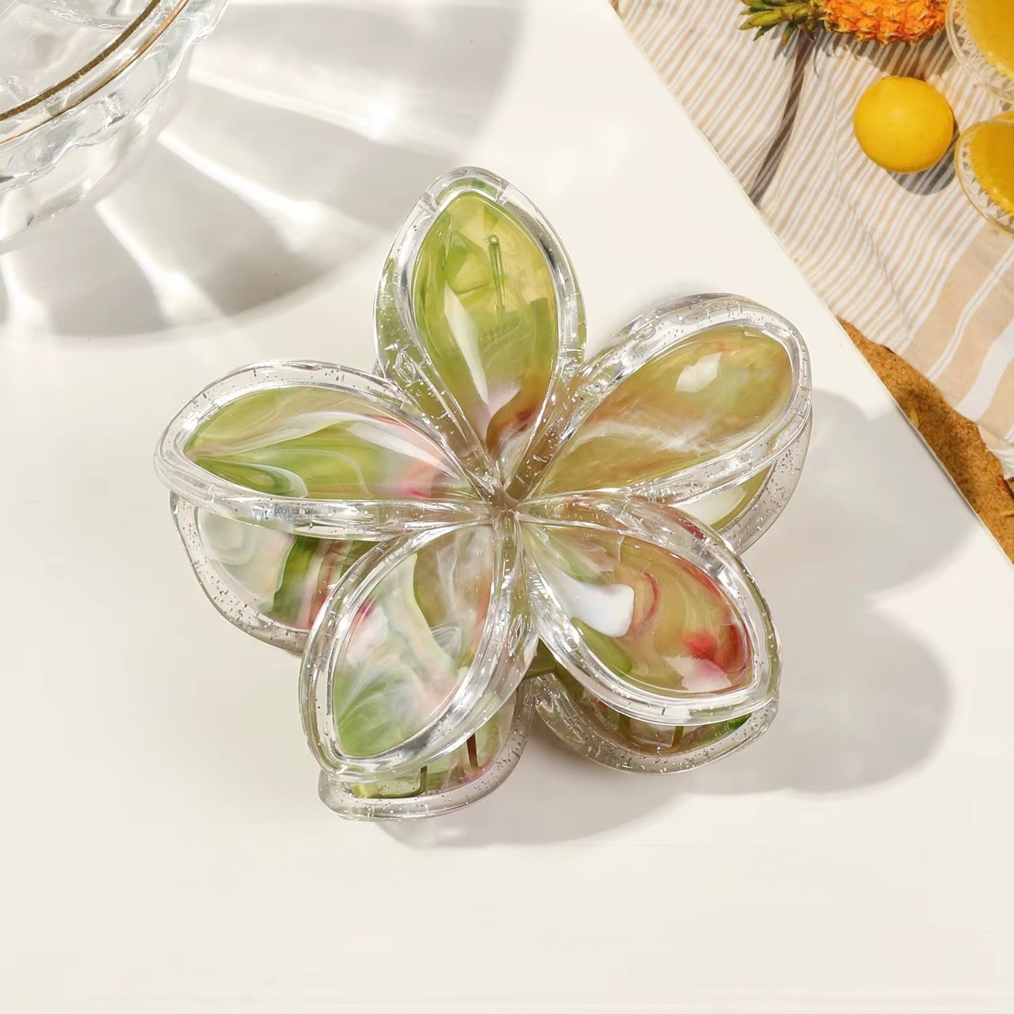 Flower hair claw clip- transparent marbling